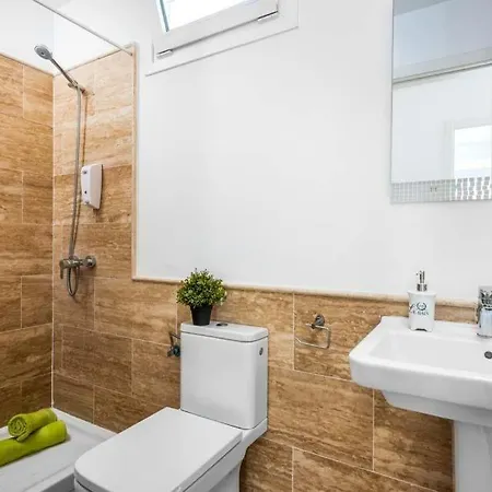 Playa De Fanabe Sleeps 8 Pool Air Con Wifi Villa