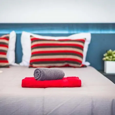 Villa Playa De Fanabe Sleeps 8 Pool Air Con Wifi *